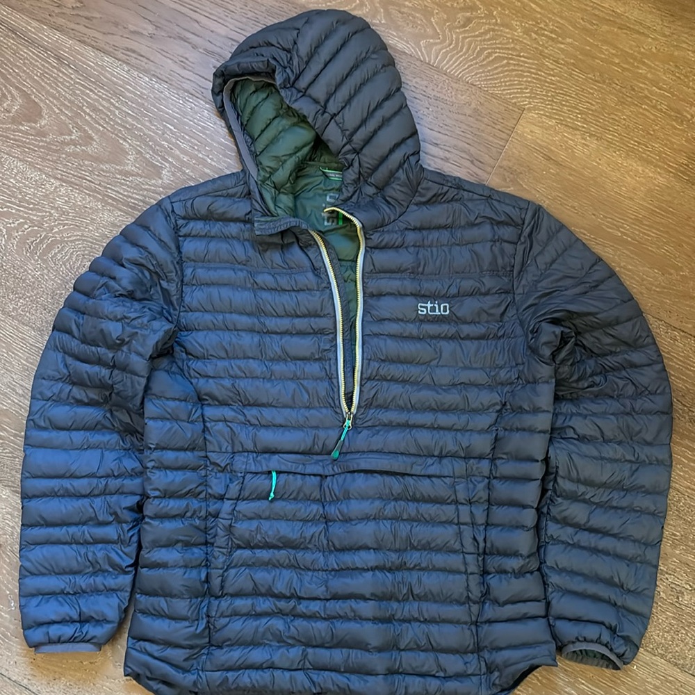 Stio puffy down jacket